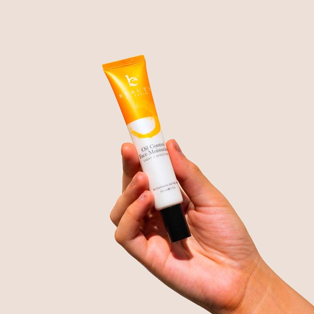 Oil Control Moisturizer (VIP DEAL) - Image 3