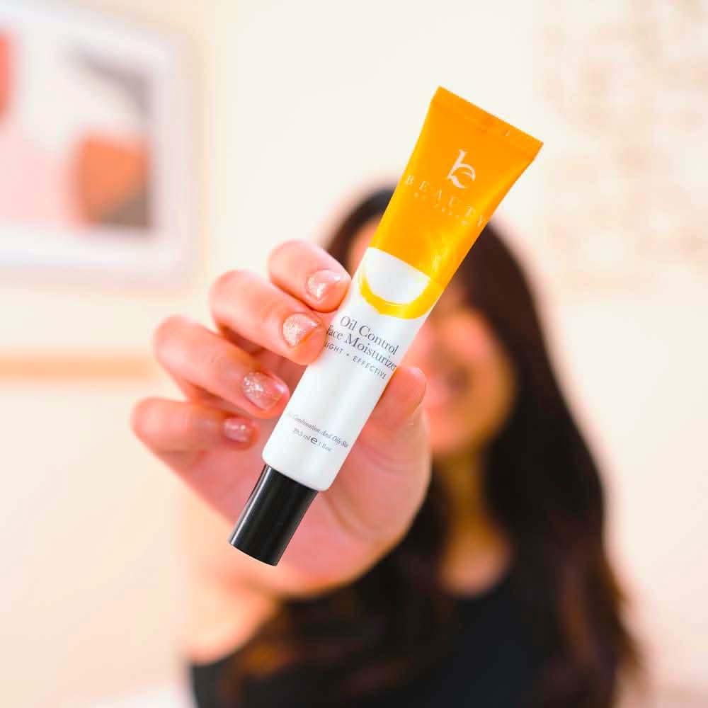 Oil Control Moisturizer (VIP DEAL) - Image 5