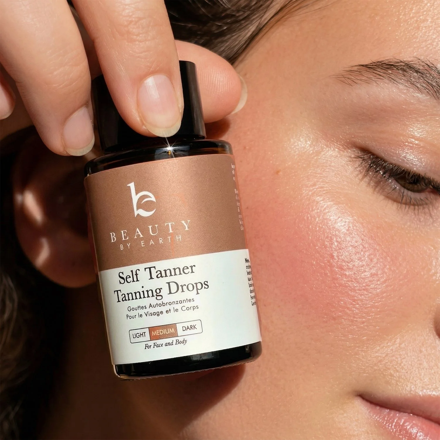 Self Tanner Drops - Customizable Face Tanner - Image 4